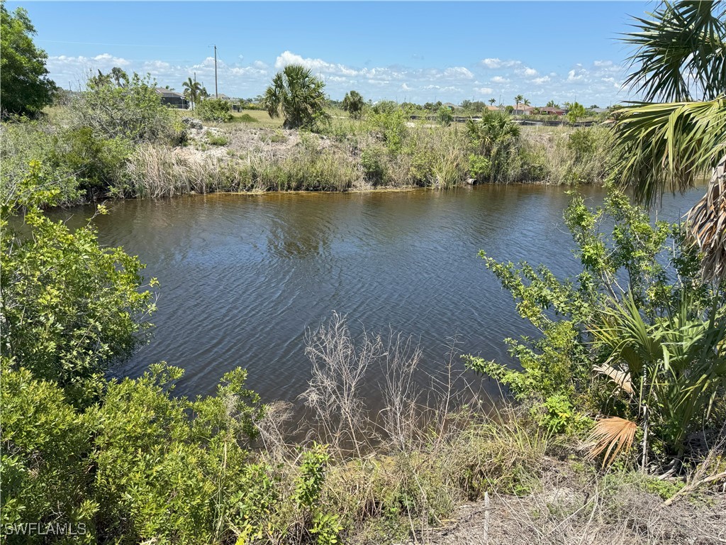 3809 NW 39th ST