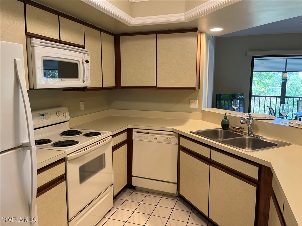 13351 Greengate BLVD 422