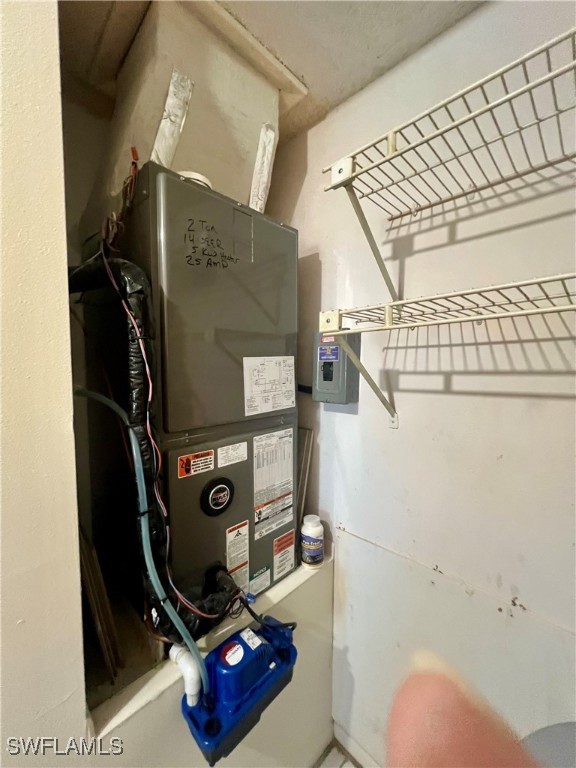 423 Cape Coral PKWY W 103