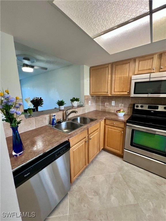 423 Cape Coral PKWY W 103