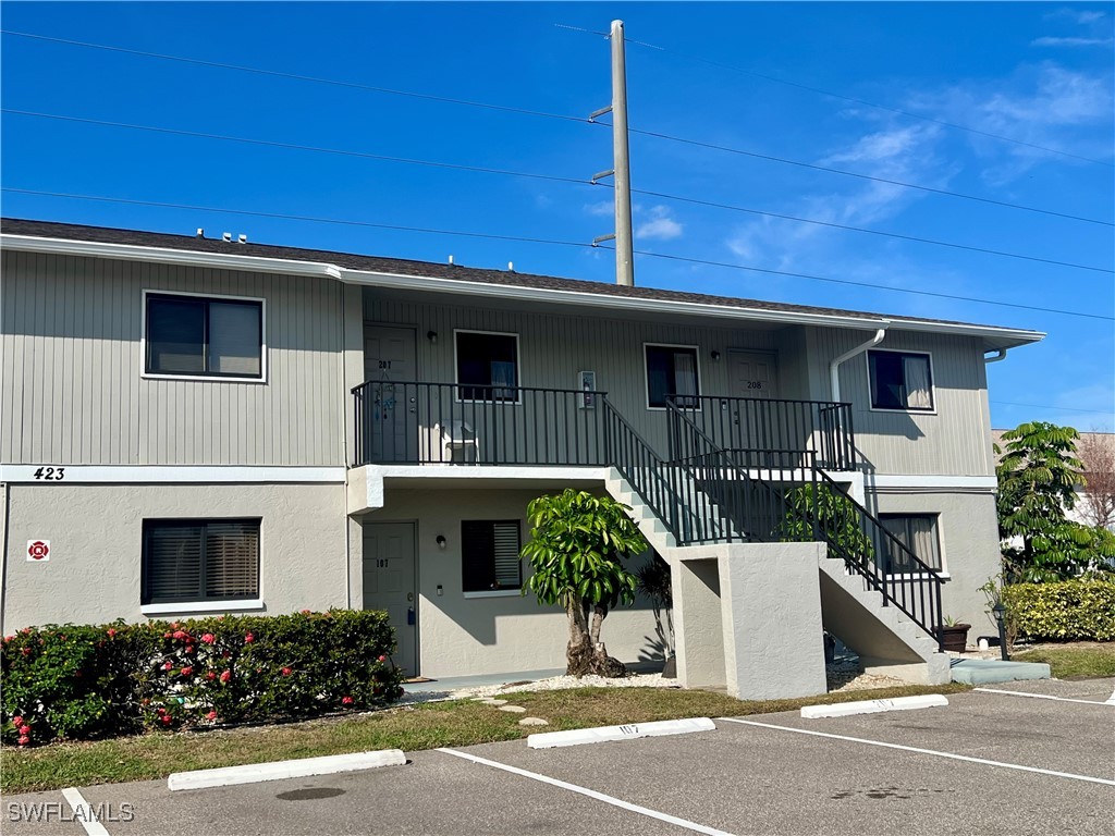 423 Cape Coral PKWY W 103