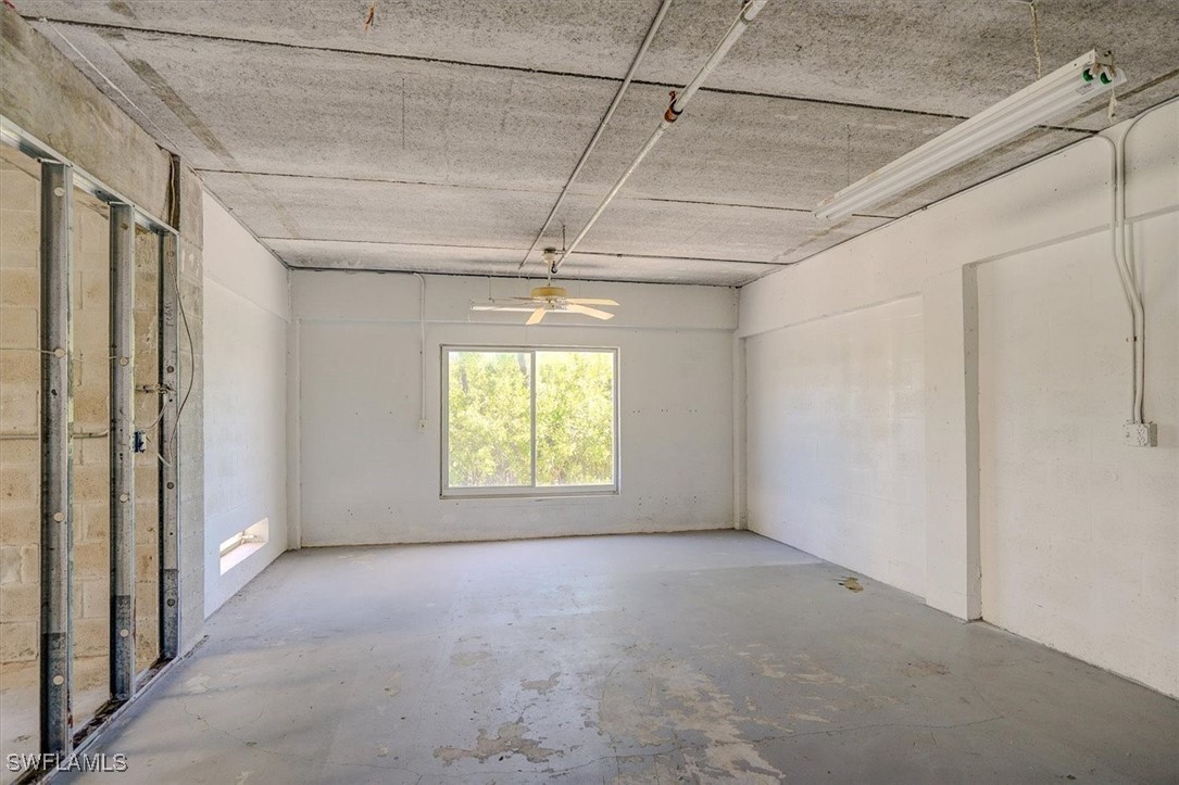 221 Lenell RD 5A