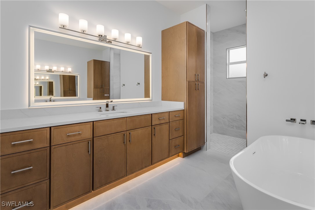 2854 Coach House WAY