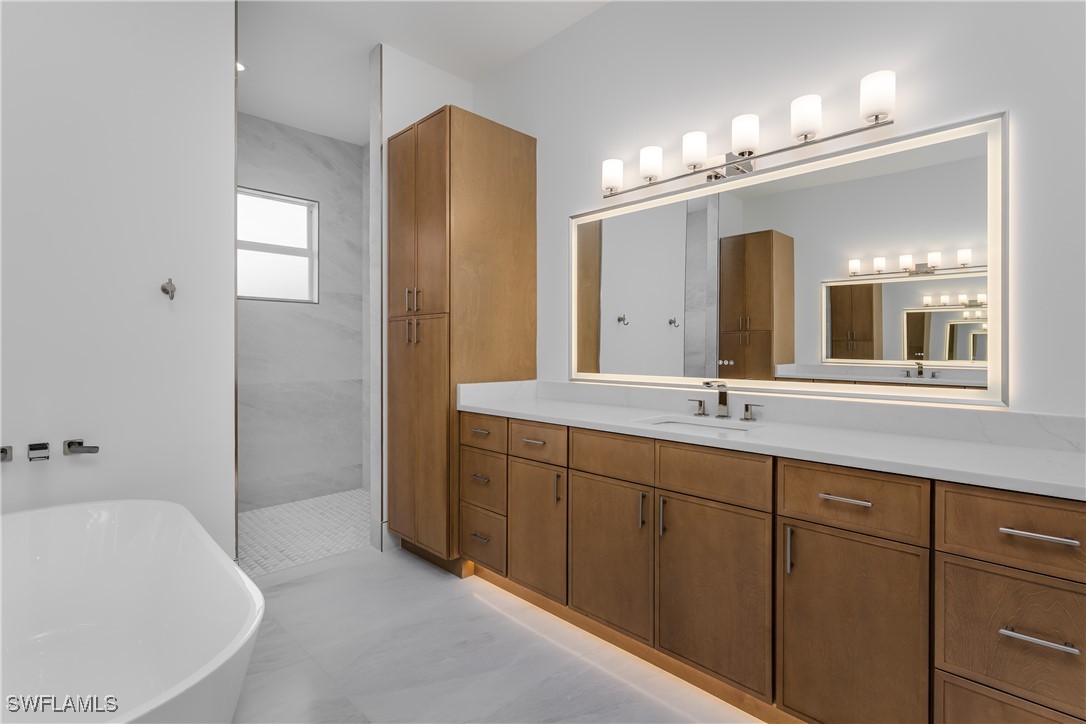 2854 Coach House WAY