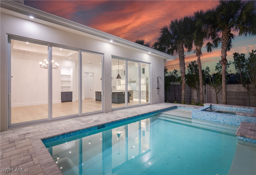 2854 Coach House WAY