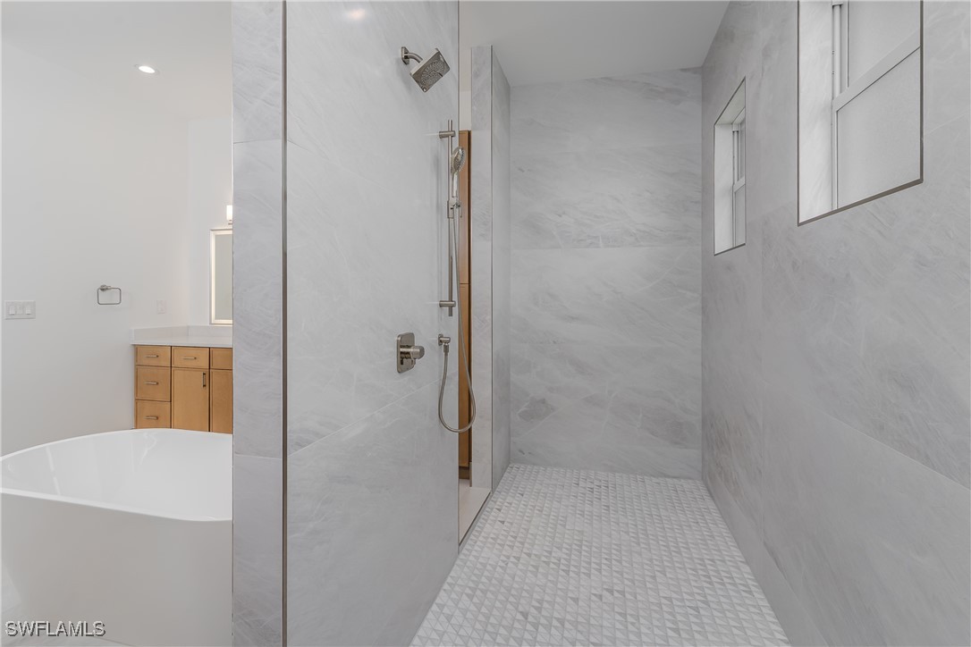 2854 Coach House WAY