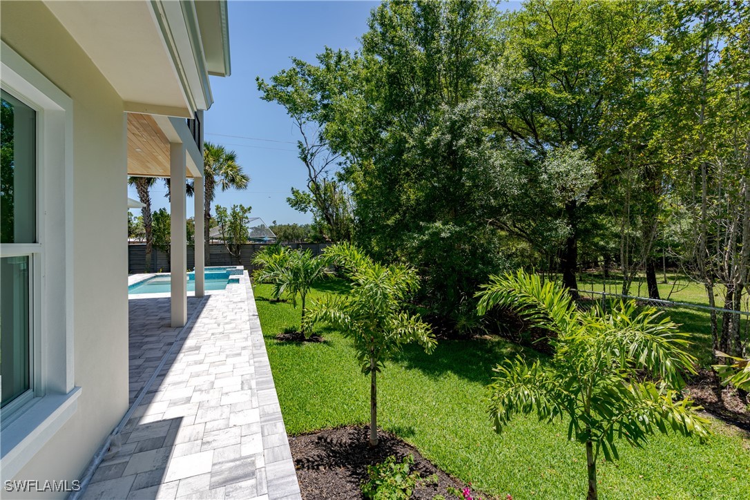 2854 Coach House WAY