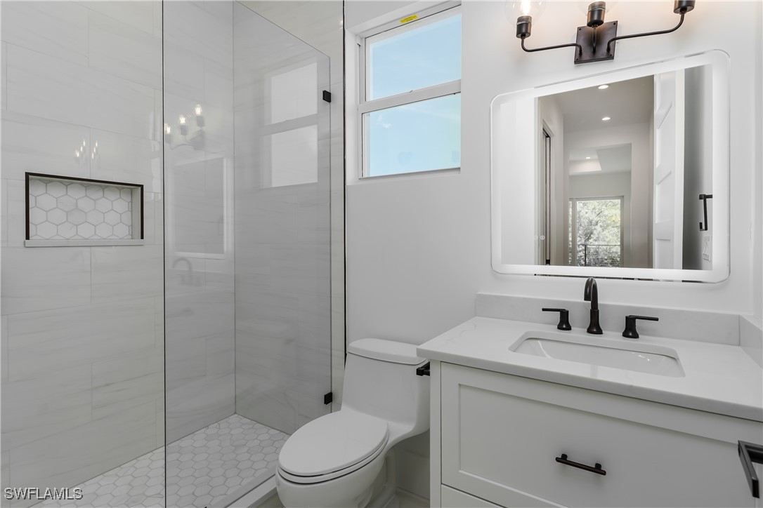 2854 Coach House WAY