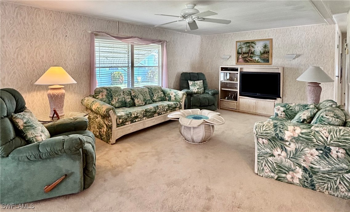 815 Holly Berry CT