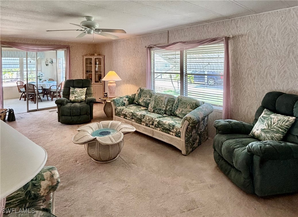 815 Holly Berry CT