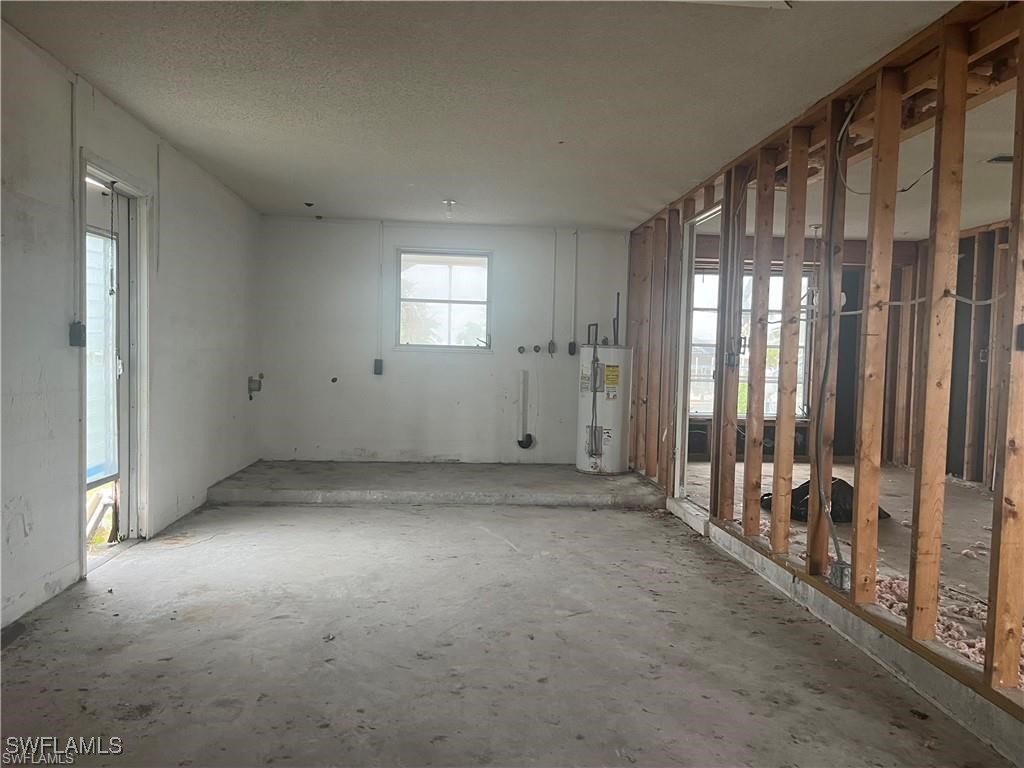 3 Palmview BLVD