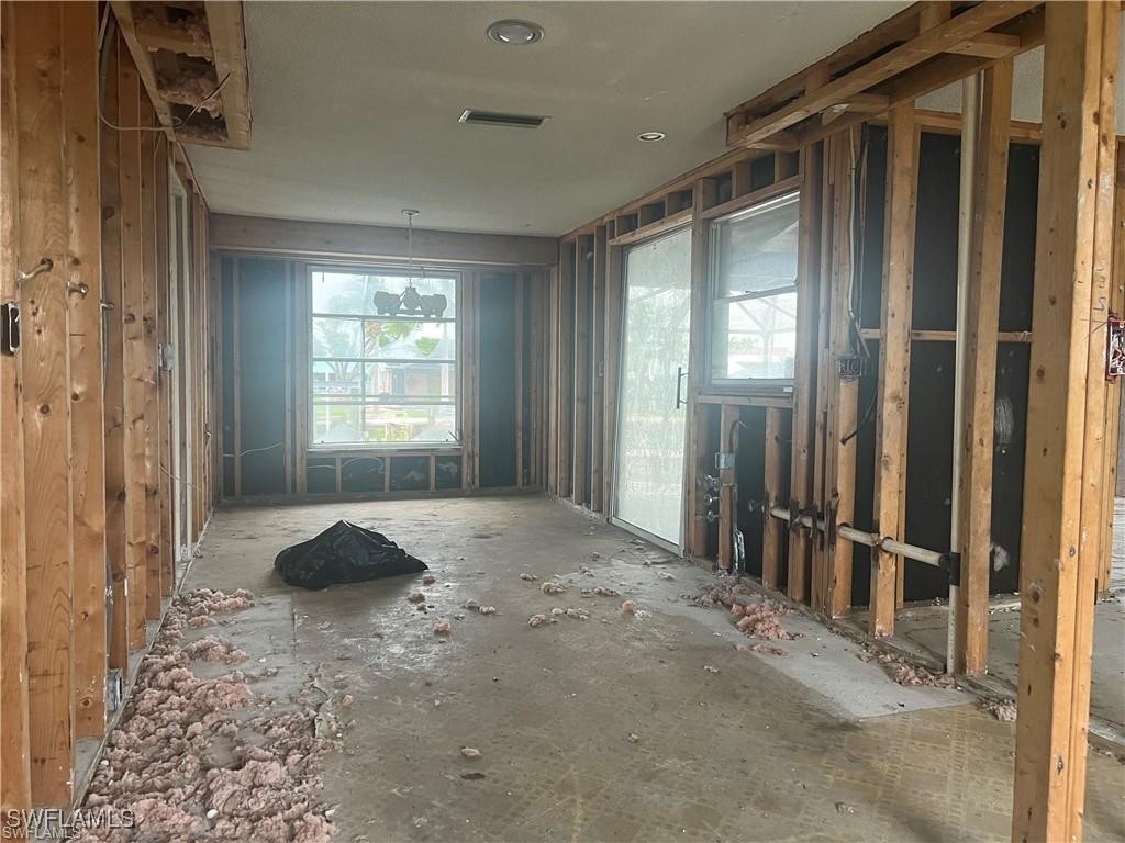 3 Palmview BLVD