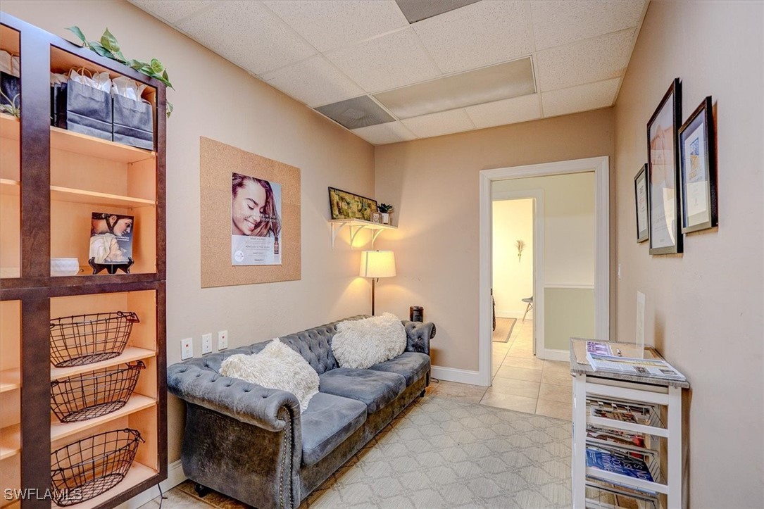 1404 Del Prado BLVD S 100 & 105