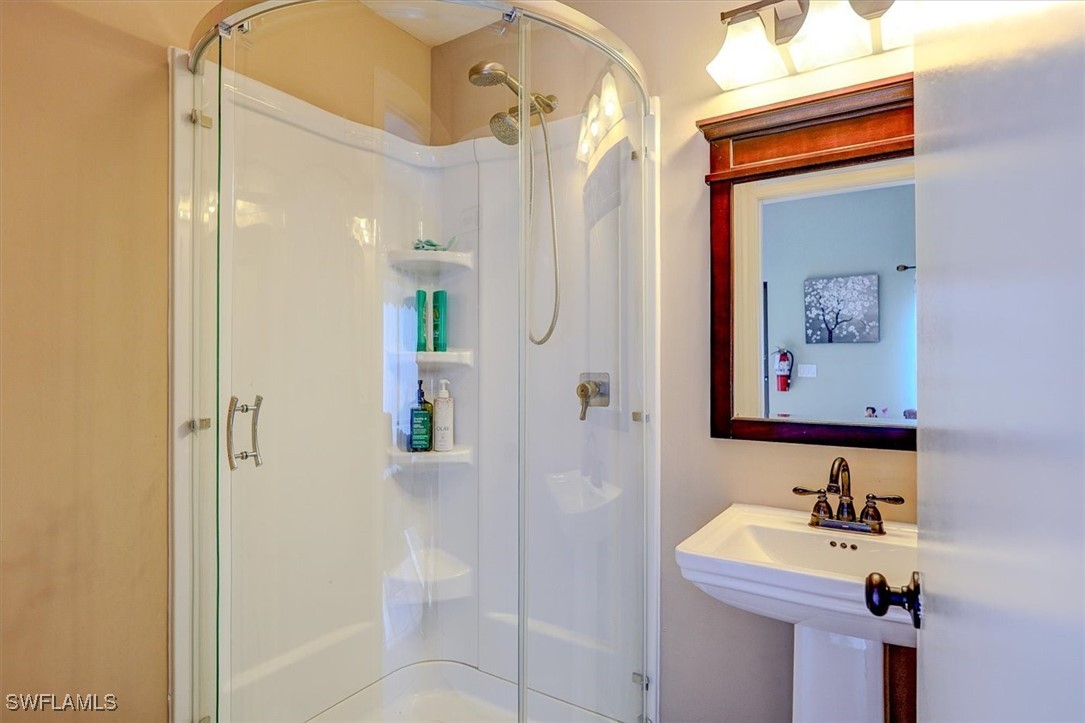 1404 Del Prado BLVD S 100 & 105