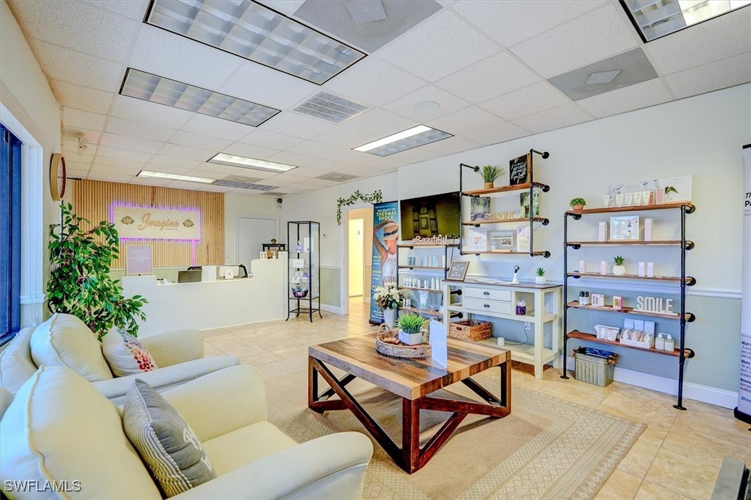 1404 Del Prado BLVD S 100 & 105