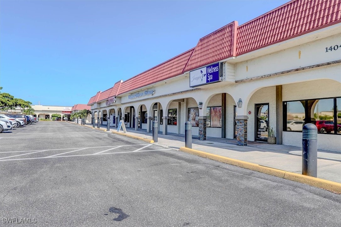 1404 Del Prado BLVD S 100 & 105