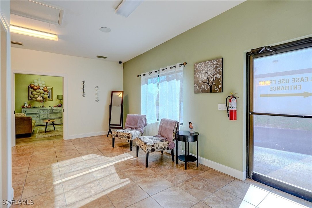 1404 Del Prado BLVD S 100 & 105