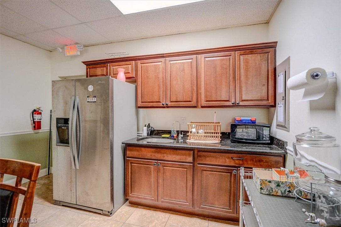 1404 Del Prado BLVD S 100 & 105