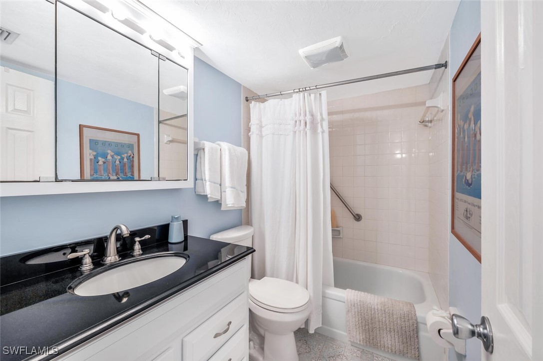 332 Charlemagne BLVD H101