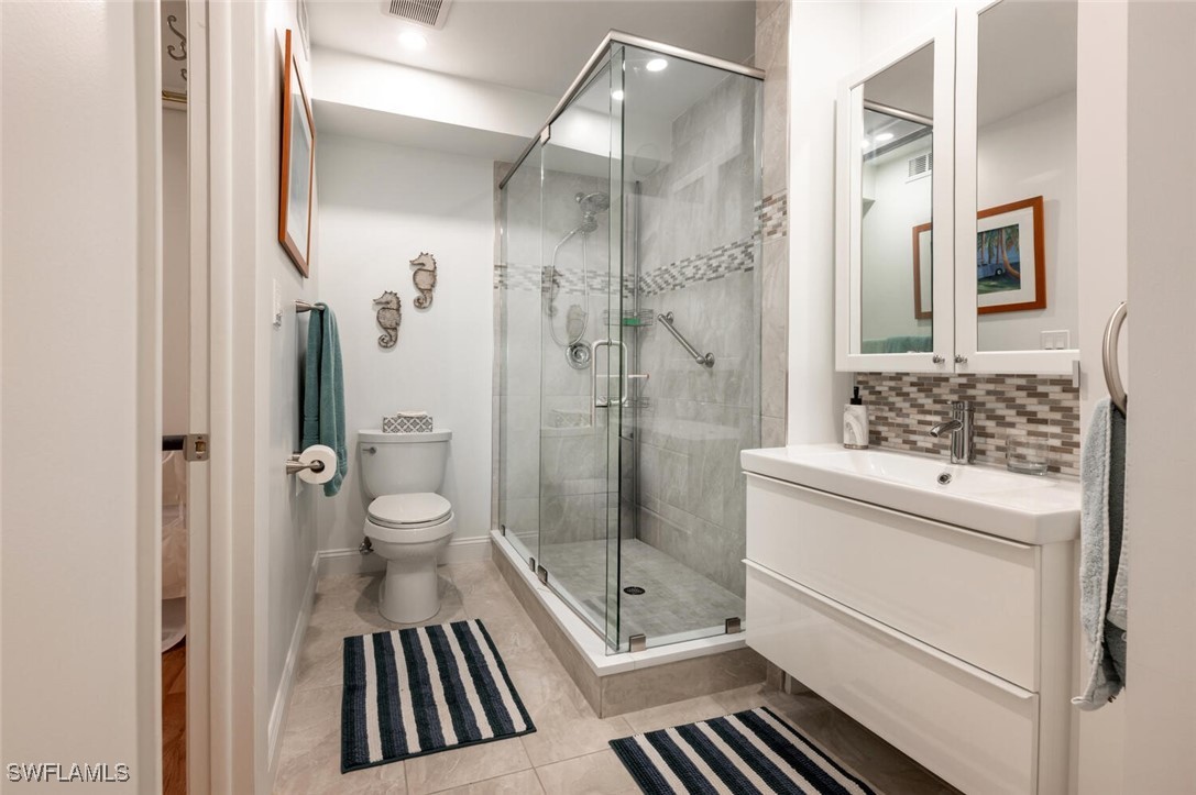 788 Park Shore DR A19