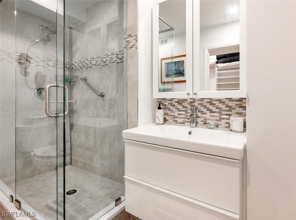 788 Park Shore DR A19