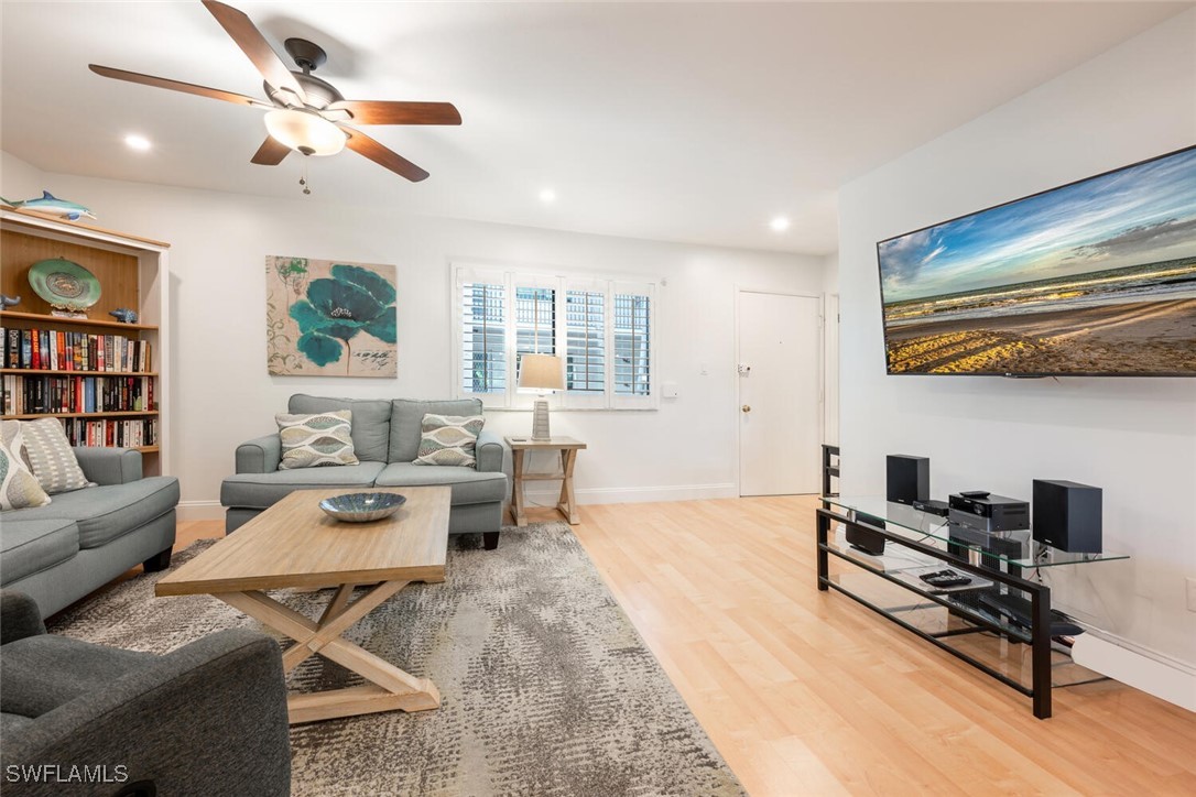 788 Park Shore DR A19