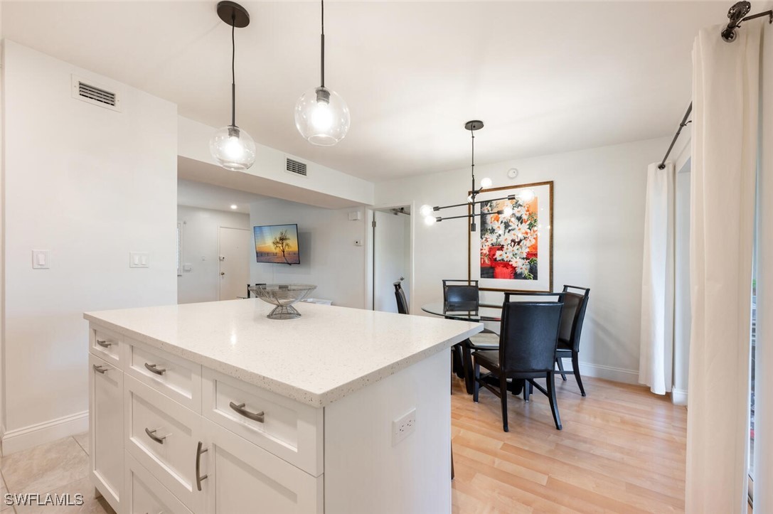 788 Park Shore DR A19