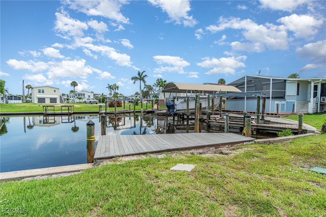 11280 Dogwood LN