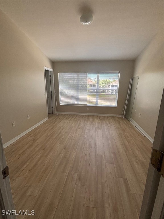 1004 Hampton CIR