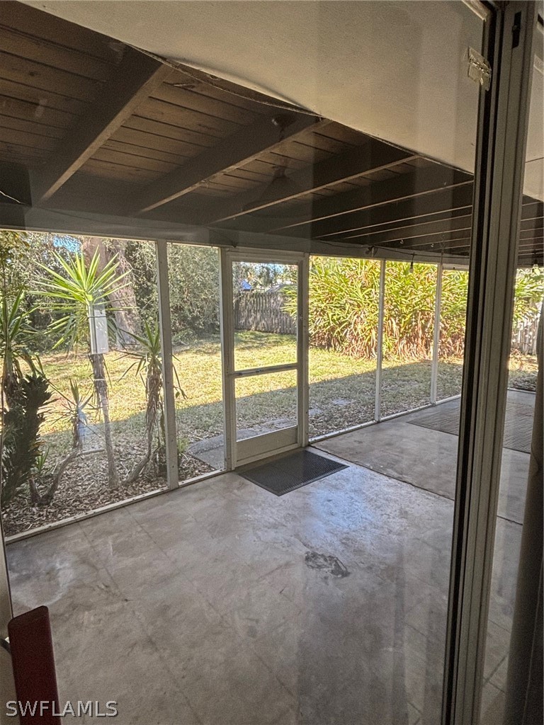125 Crown DR