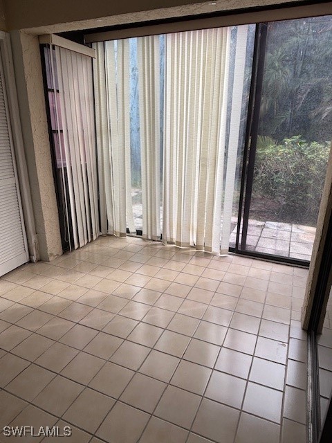 2093 Pine Isle LN 2093