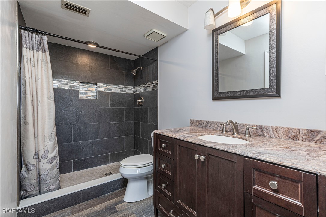 3832 Snowflake LN 1207