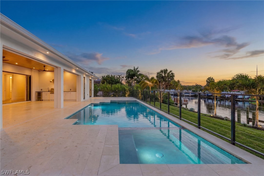 2393 Longboat DR