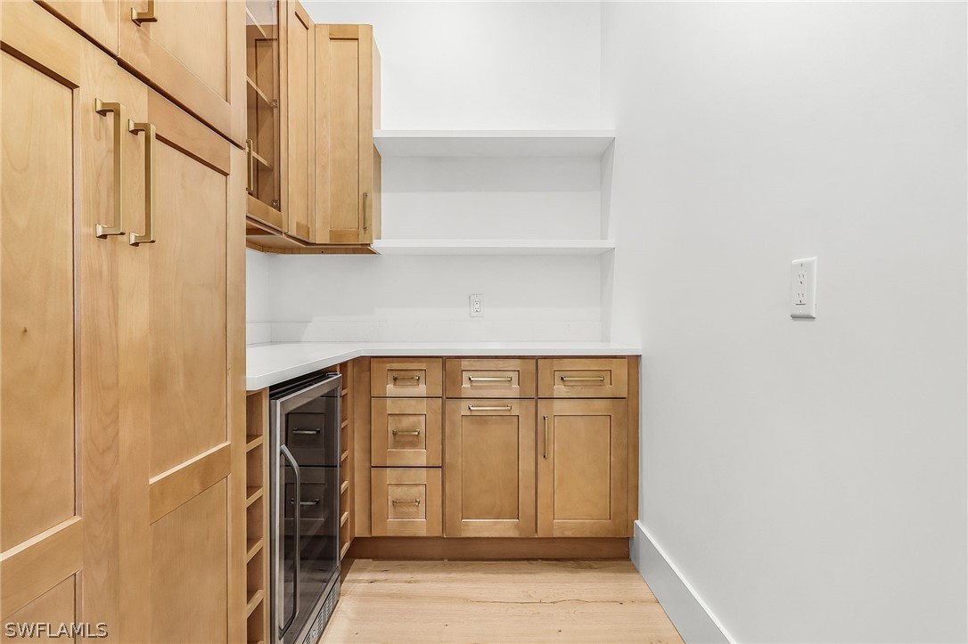 2393 Longboat DR