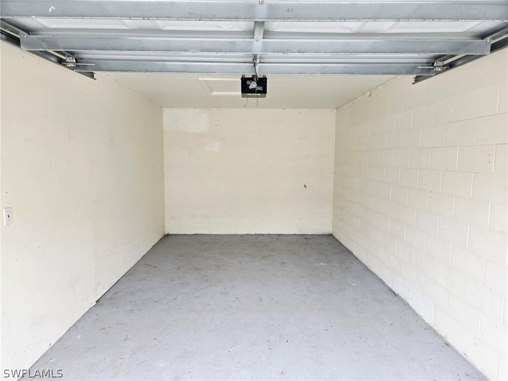 7975 Preserve CIR 1032