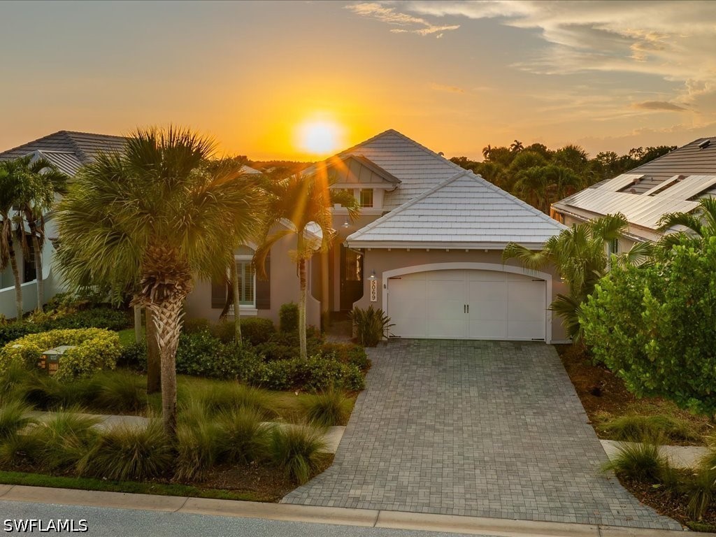 5069 Tortola CT