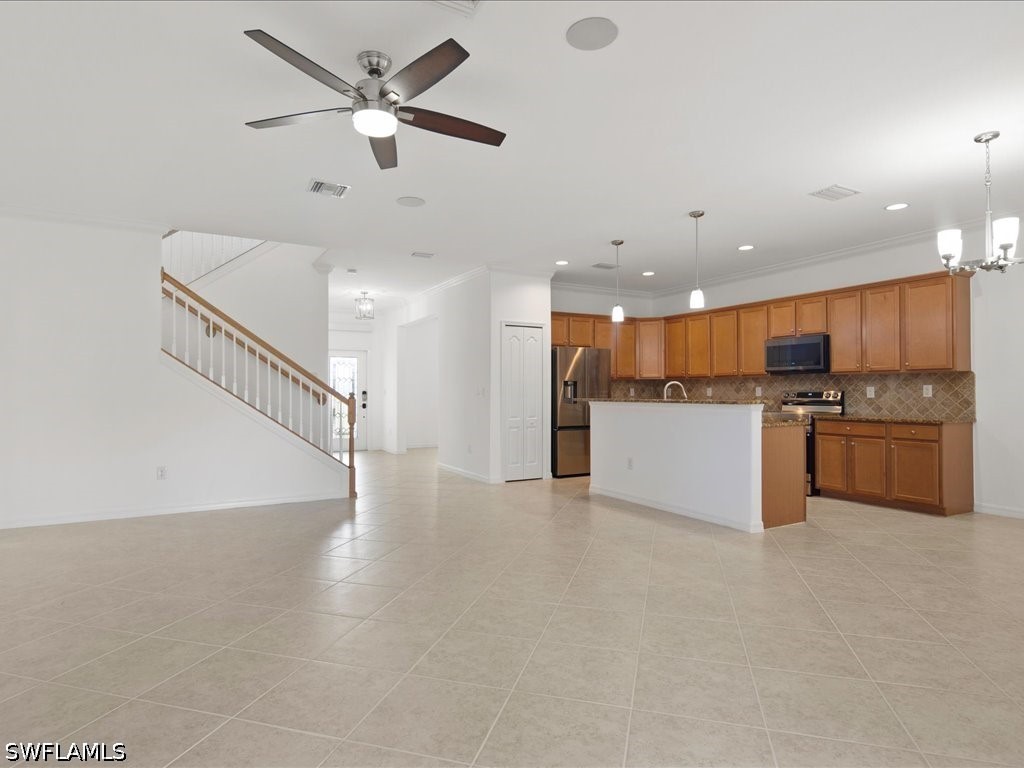 2478 Heydon CIR E