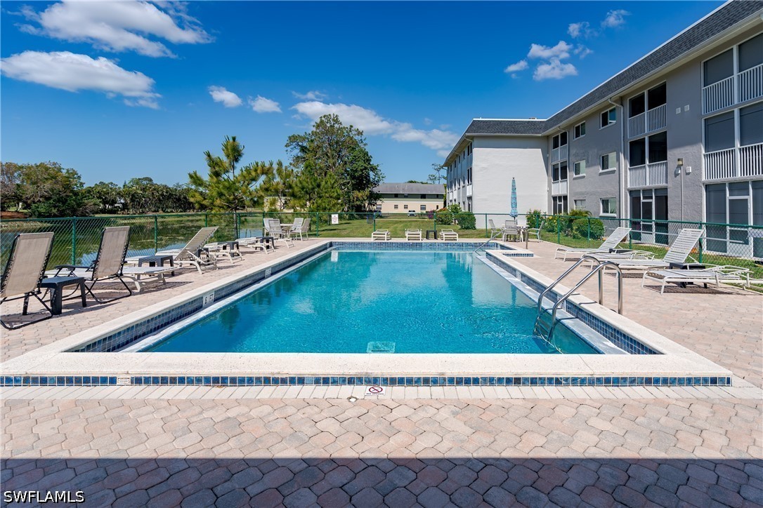 5515 Rattlesnake Hammock RD 205