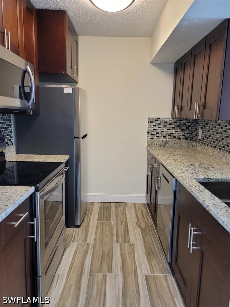 190 Santa Clara DR 190-4