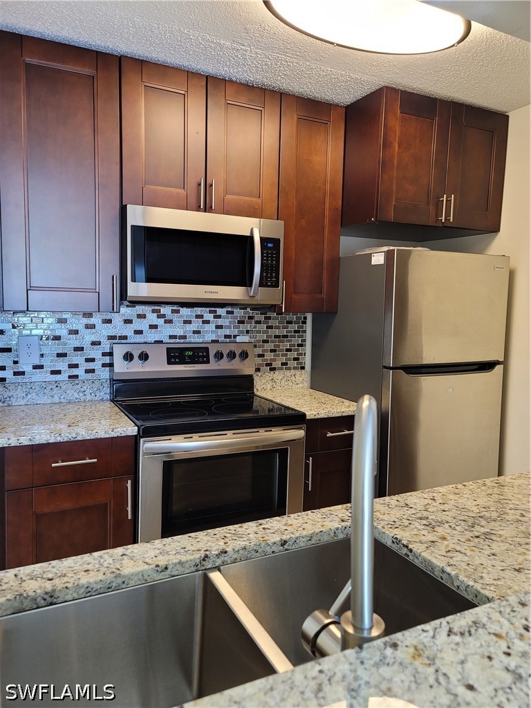 190 Santa Clara DR 190-4