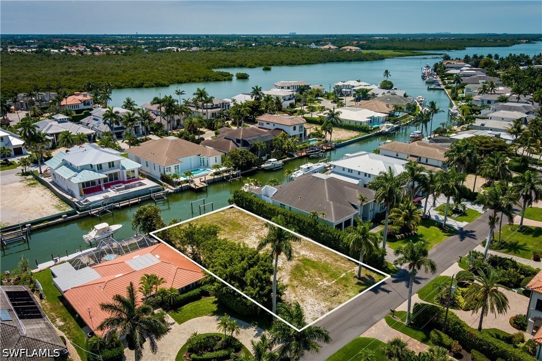 2165 Tarpon RD