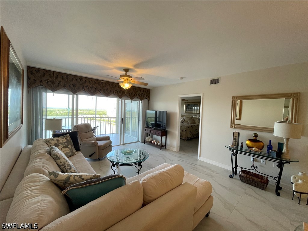 13105 Vanderbilt DR 808