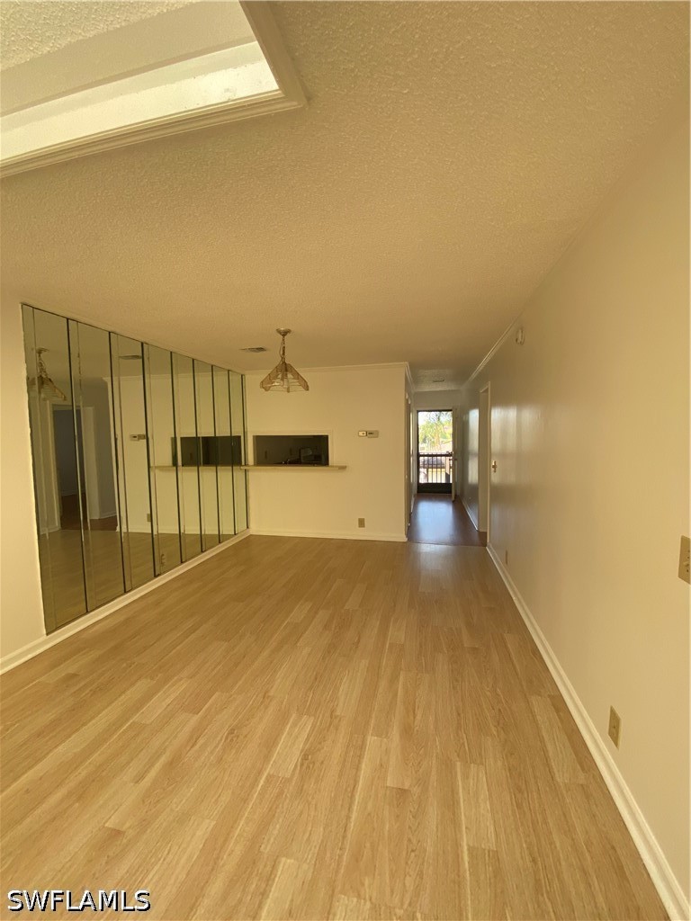 5294 Treetops DR I-203