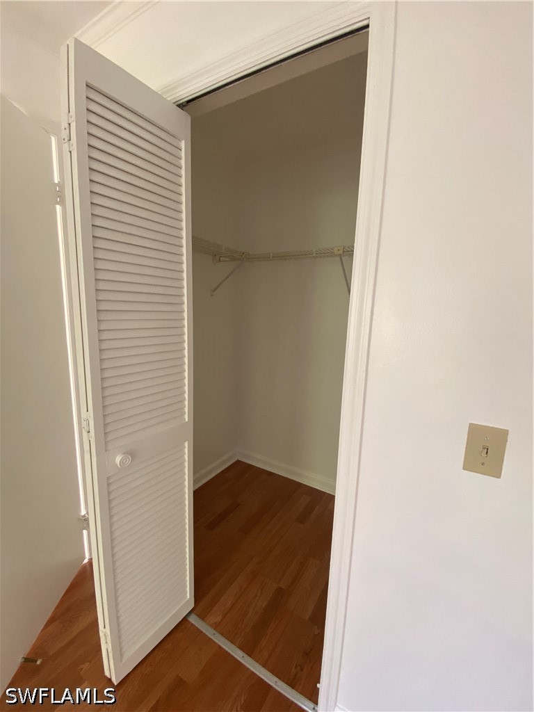 5294 Treetops DR I-203