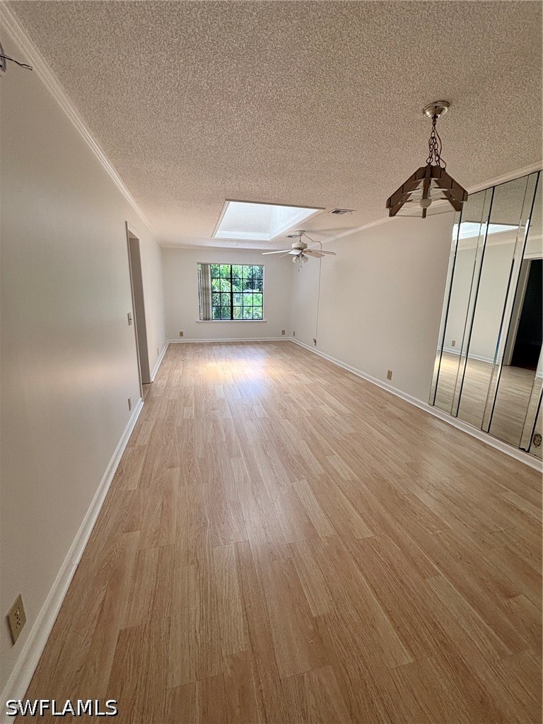 5294 Treetops DR I-203