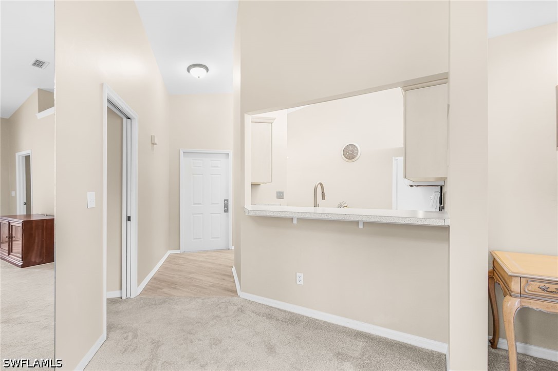 305 Robin Hood CIR 204