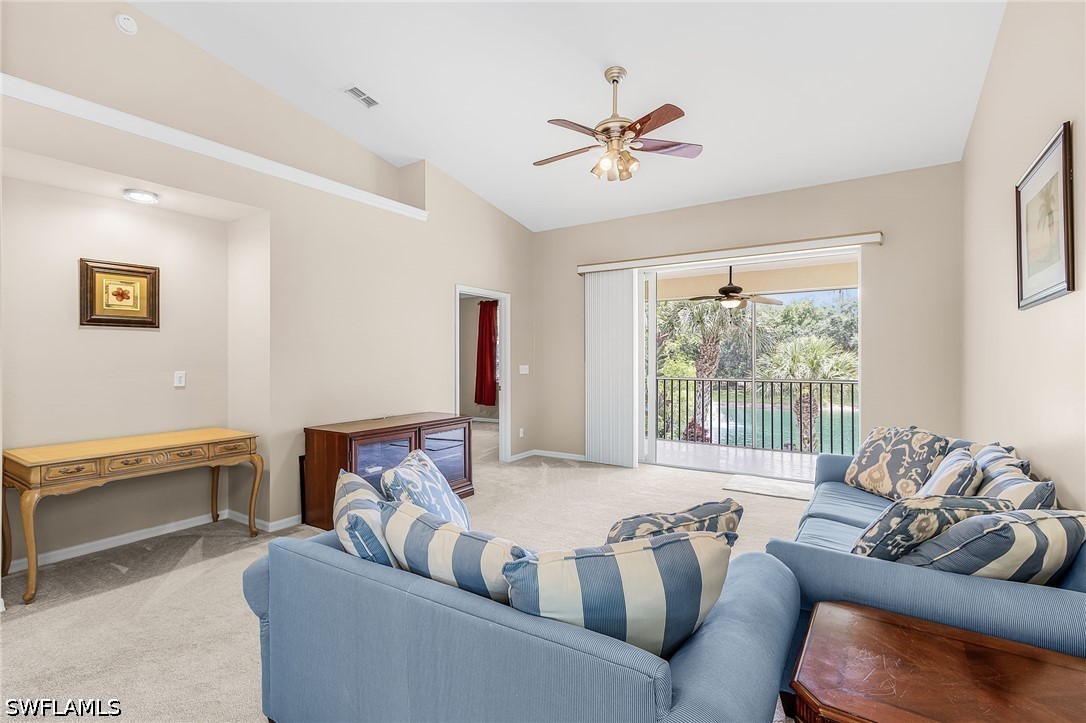 305 Robin Hood CIR 204