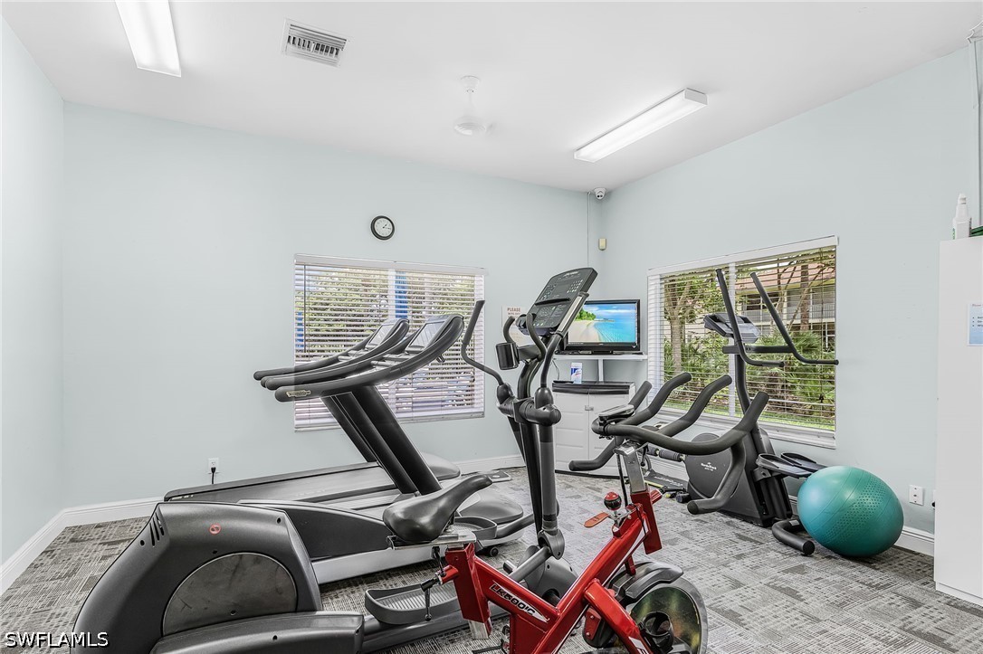305 Robin Hood CIR 204