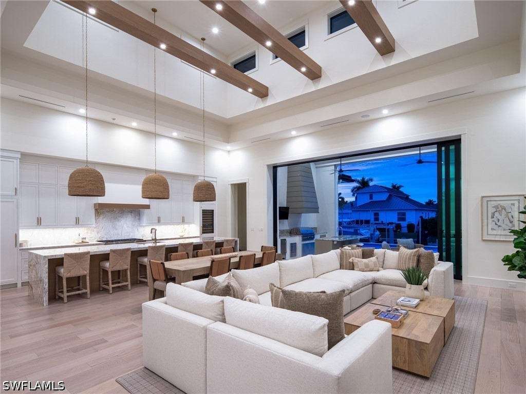 2126 Snook DR