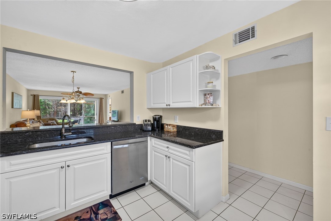 737 Landover CT 102